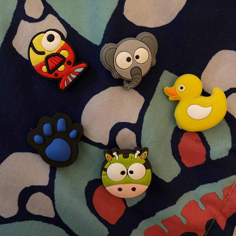 Animal crocs jibbitz